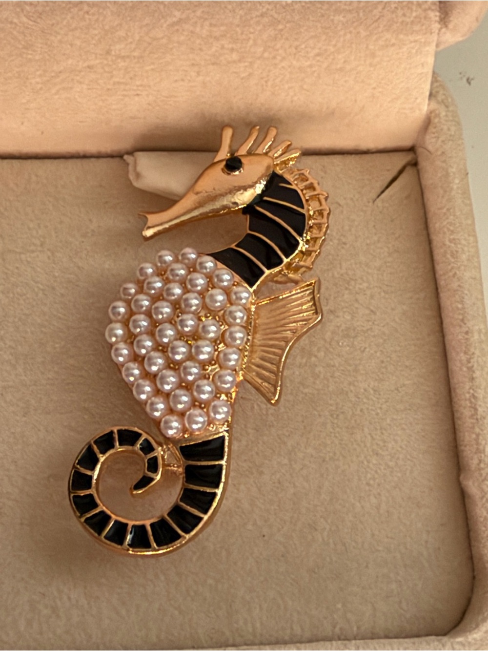 4/$100 Gold Pearl Seahorse Brooch - Elegant Women’s Jewelry